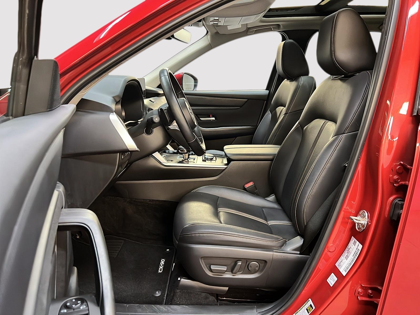 Mazda CX-90 GS LUXE PHEV CUIR TOIT PANO 4RM 2024 - image #7