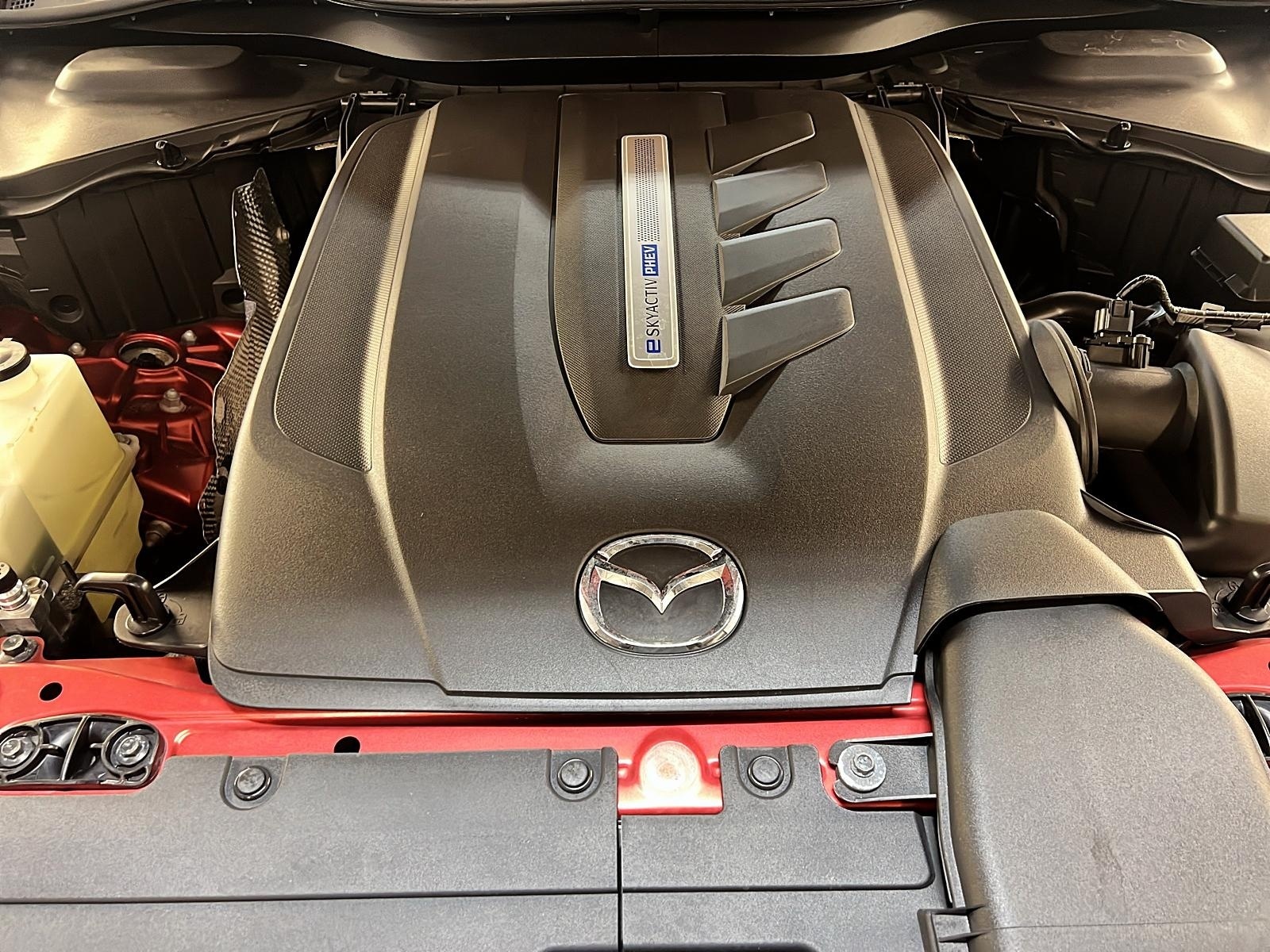 Mazda CX-90 GS LUXE PHEV CUIR TOIT PANO 4RM 2024 - image #14