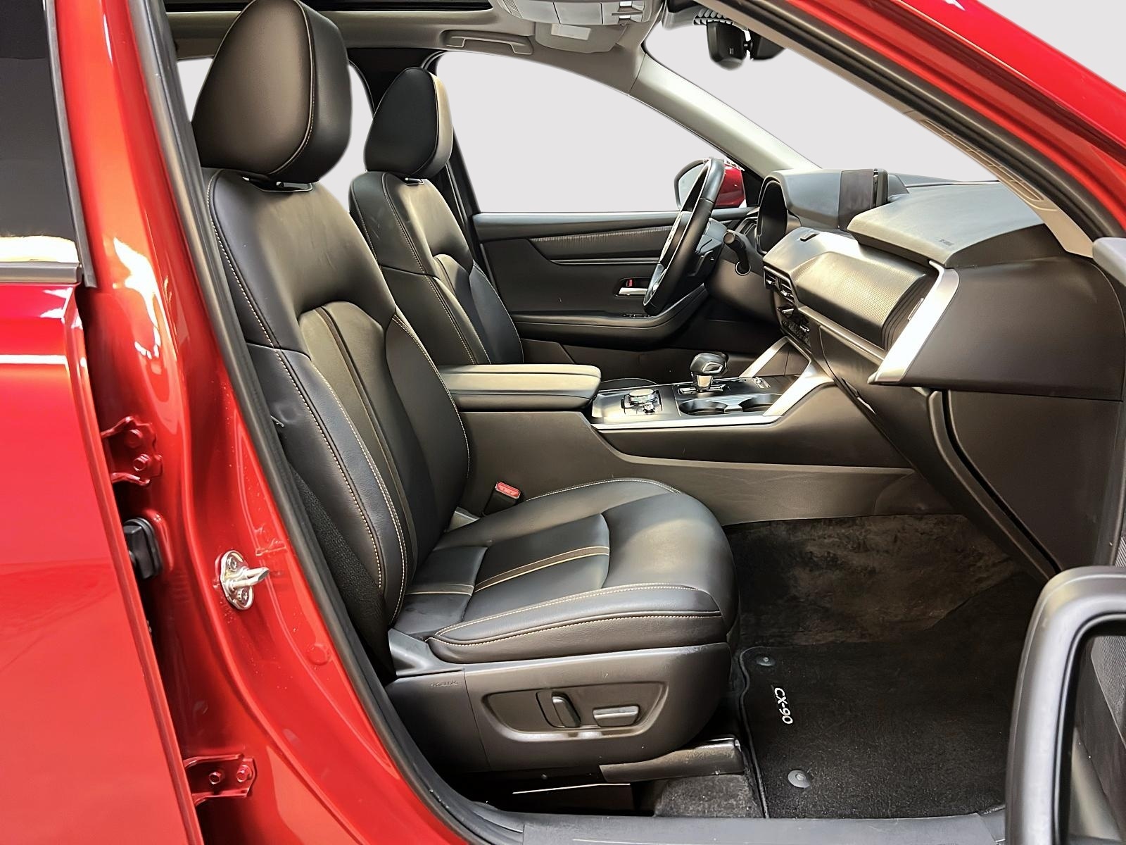 Mazda CX-90 GS LUXE PHEV CUIR TOIT PANO 4RM 2024 - image #8