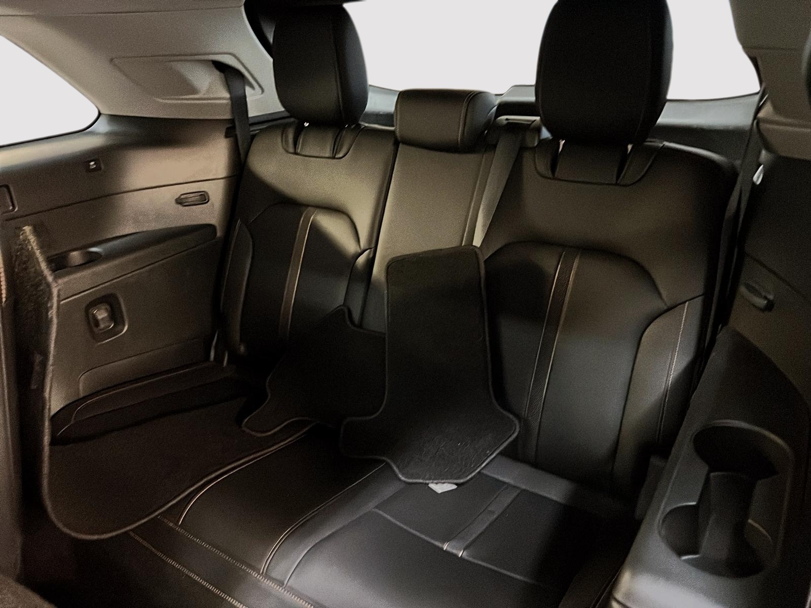 Mazda CX-90 GS LUXE PHEV CUIR TOIT PANO 4RM 2024 - image #10