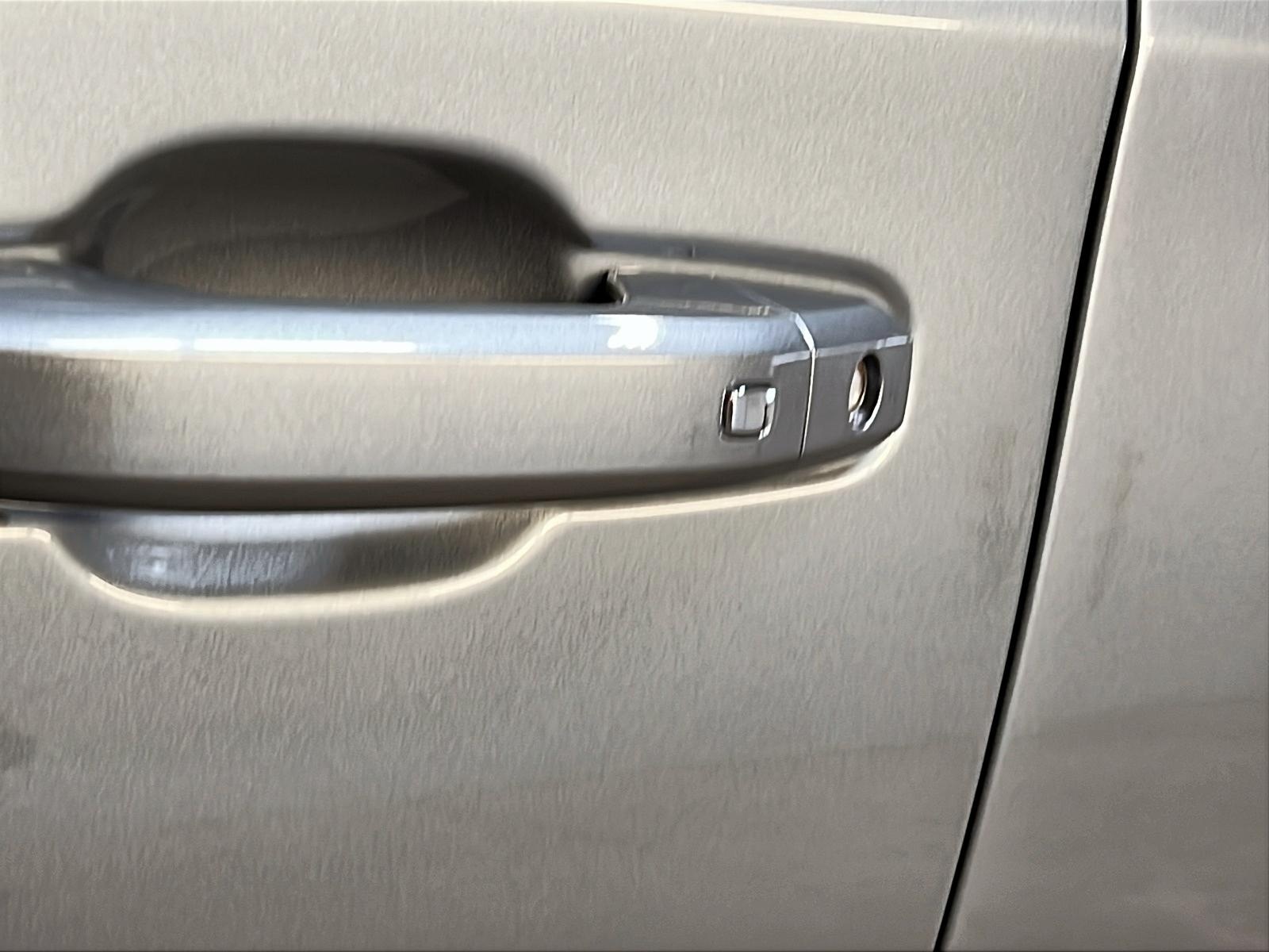 Chevrolet Silverado 1500 RST CREW CAB CUIR  4X4 2023 - image #26