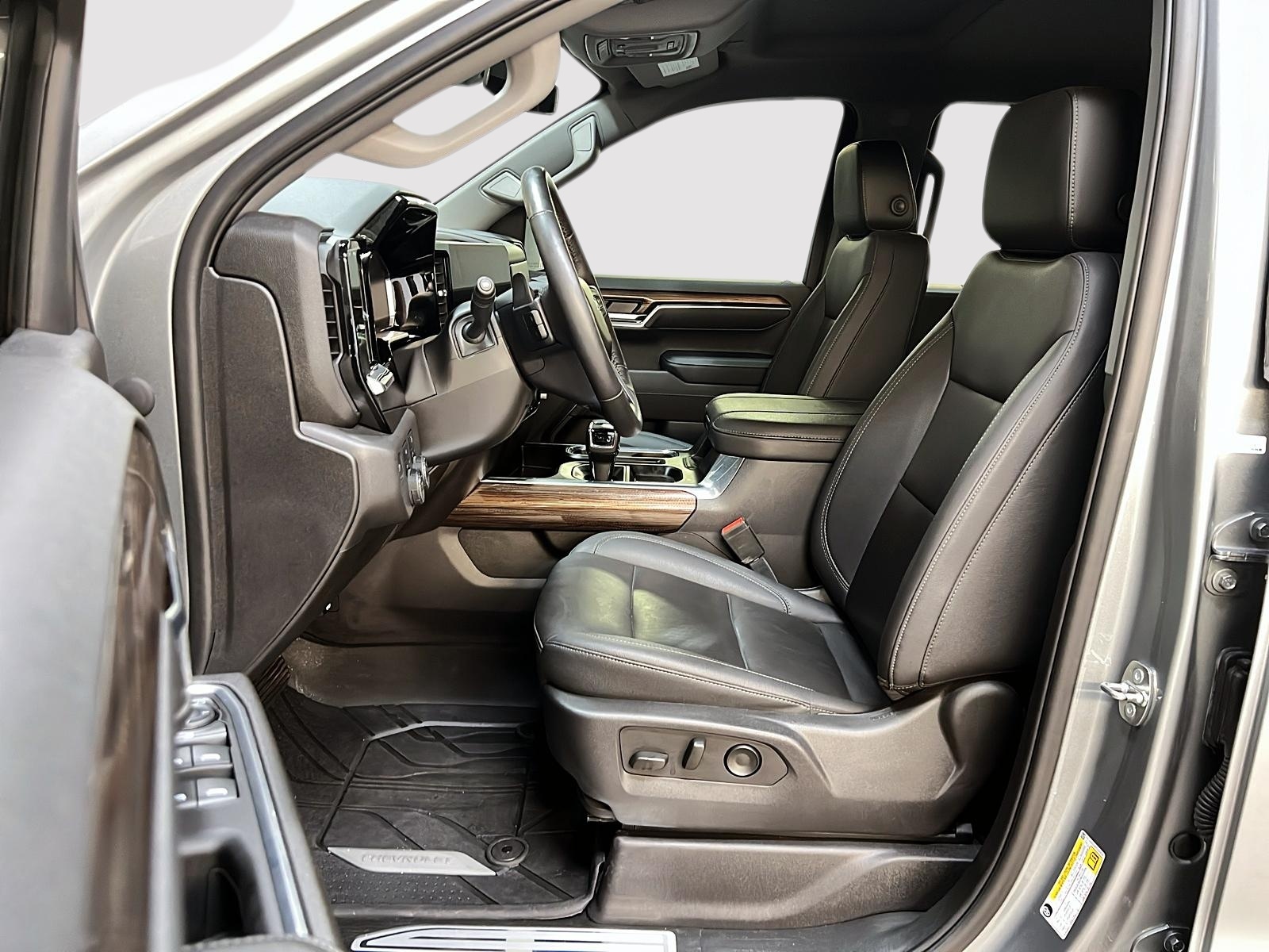 Chevrolet Silverado 1500 RST CREW CAB CUIR  4X4 2023 - image #7