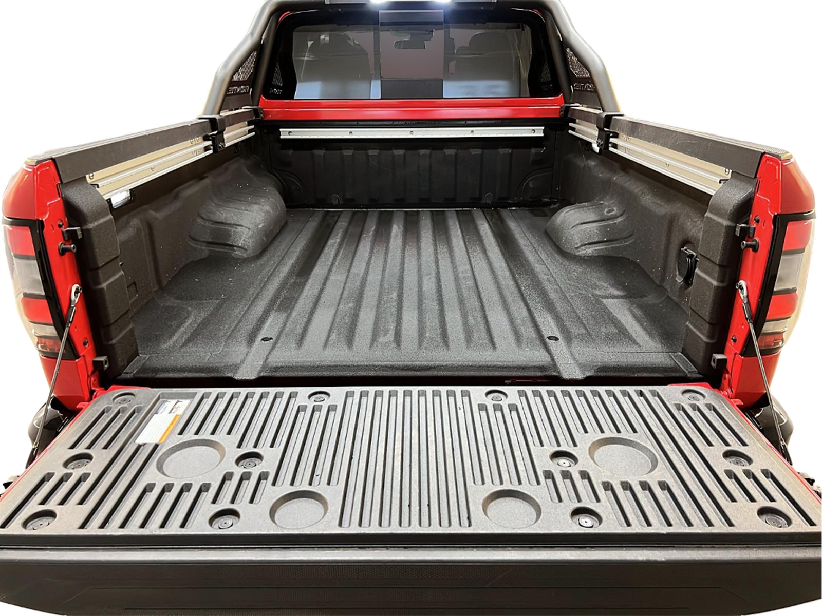 Nissan Frontier HARDBODY EDITION CREW CAB 4X4 2024 - image #12