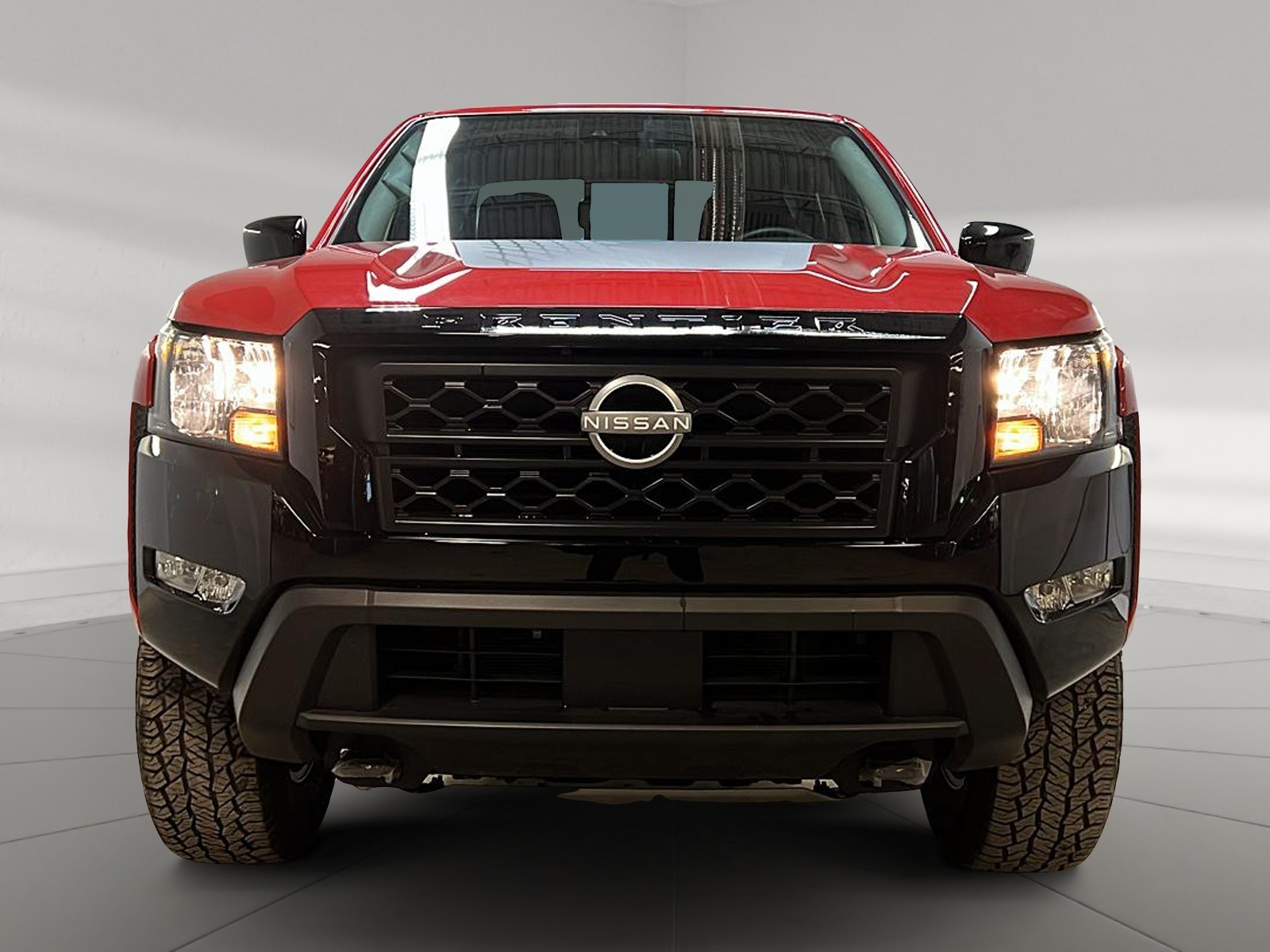 Nissan Frontier HARDBODY EDITION CREW CAB 4X4 2024 - image #2