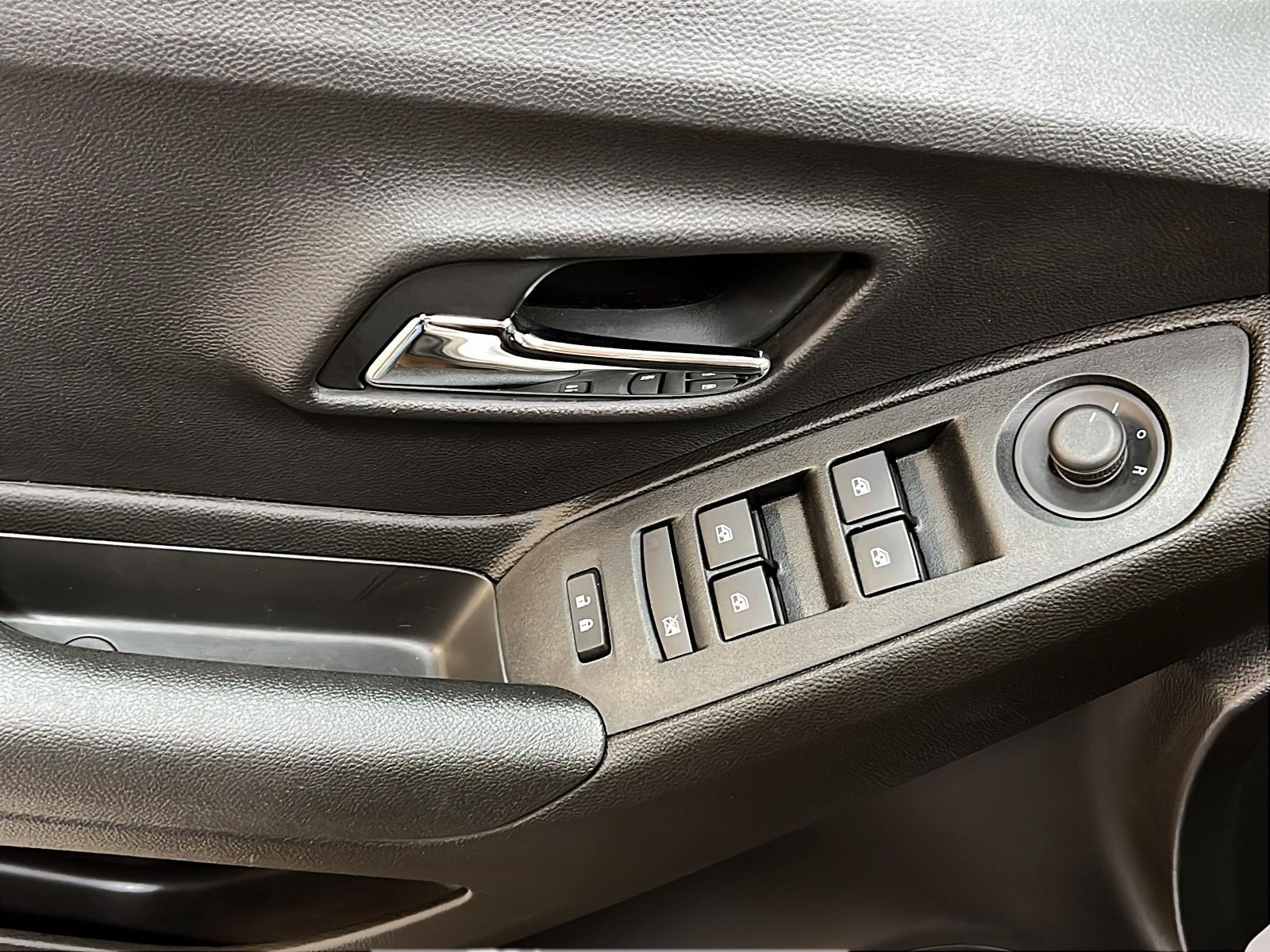Chevrolet Trax LS 2019 - image #19