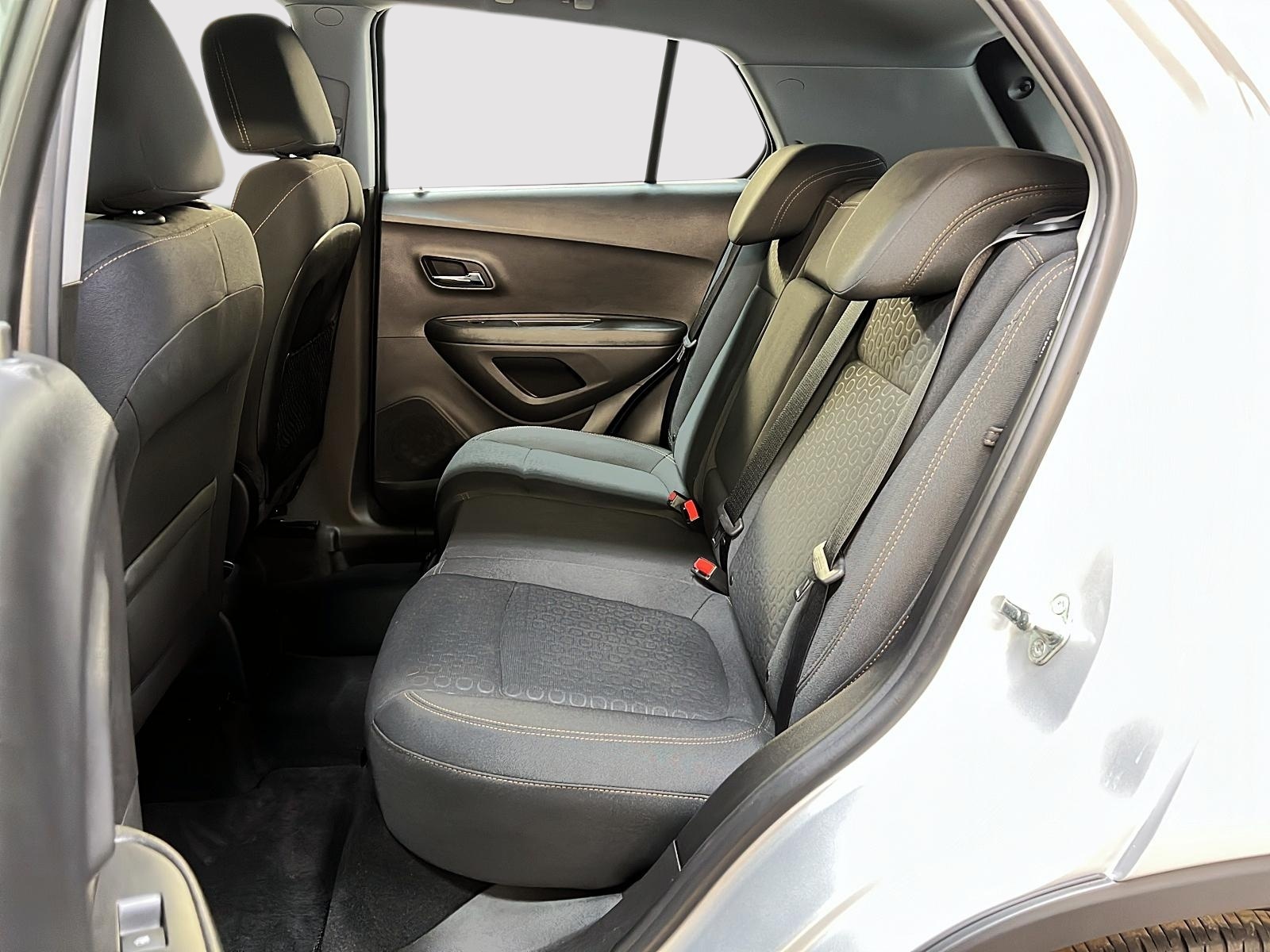 Chevrolet Trax LS 2019 - image #9