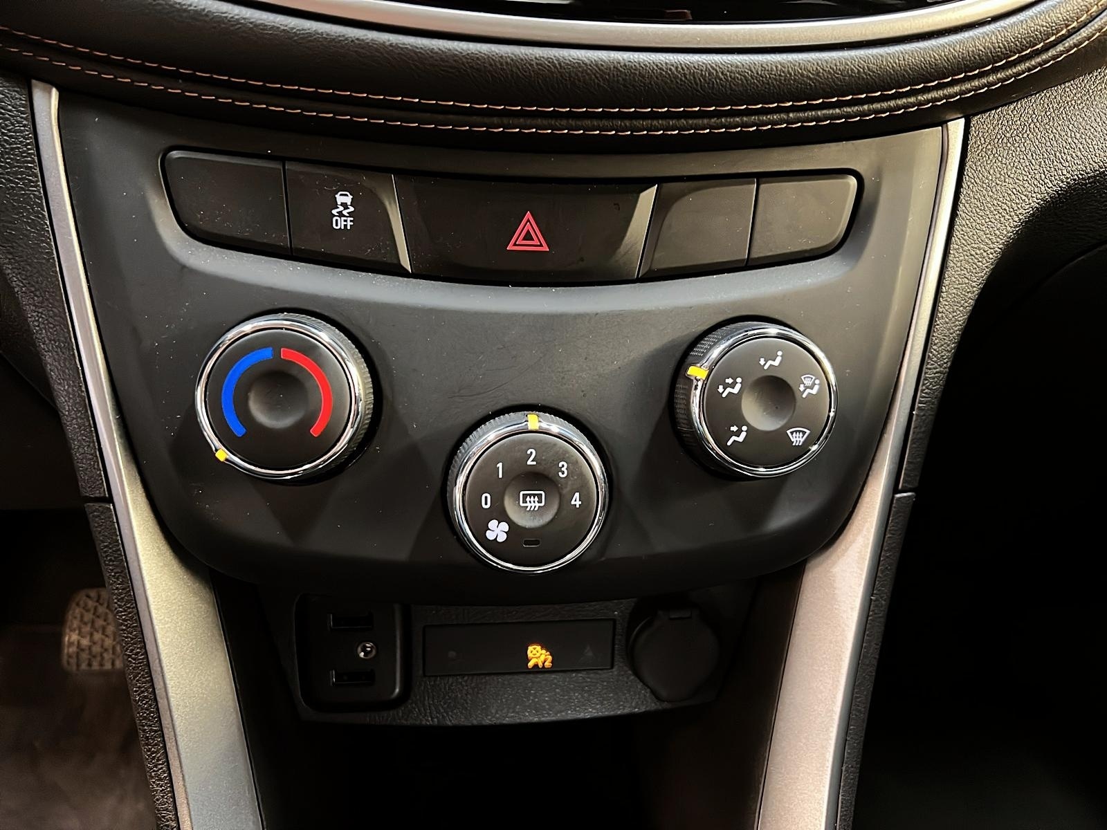 Chevrolet Trax LS 2019 - image #14