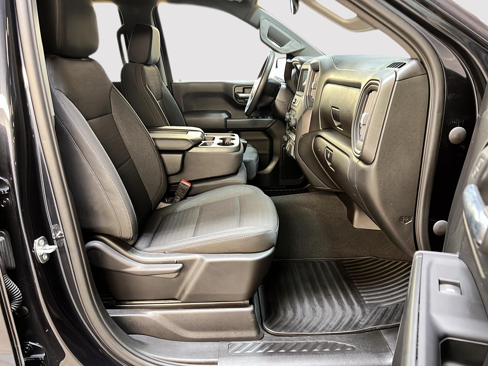 Chevrolet Silverado 1500 CUSTOM CREW CAB 4X4 2023 - image #8