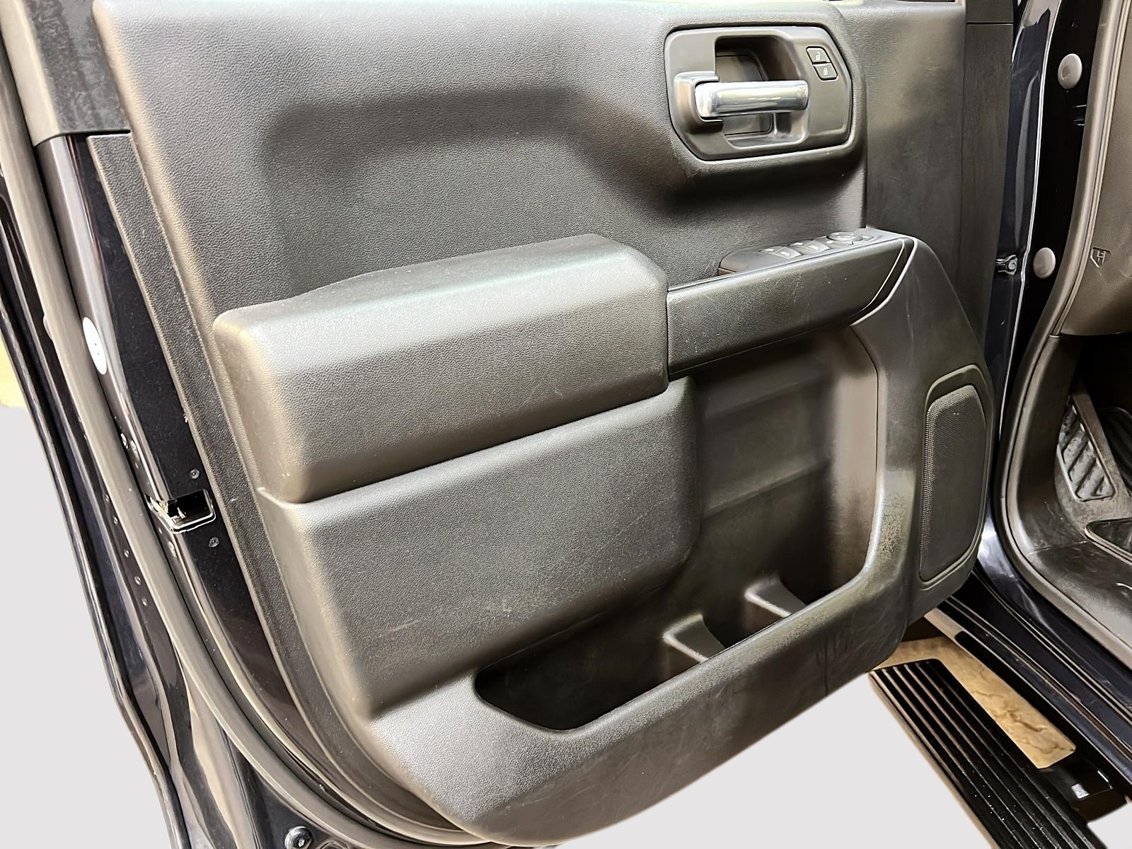 Chevrolet Silverado 1500 CUSTOM CREW CAB 4X4 2023 - image #20