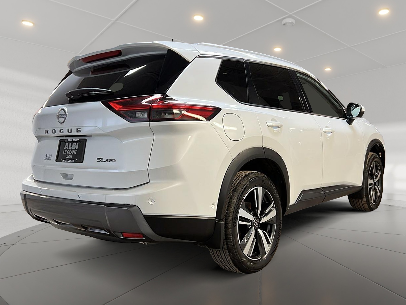 Nissan Rogue SL CUIR TOIT PANO NAV 4RM 2024 — photo 4