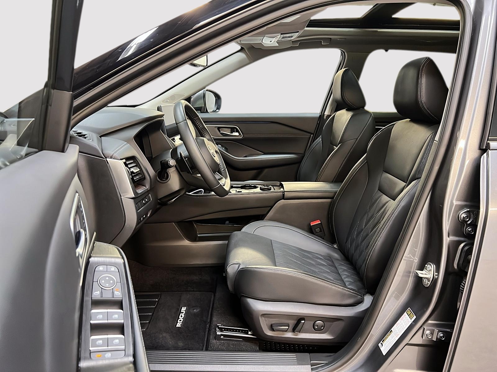 Nissan Rogue 2024 - Image #7