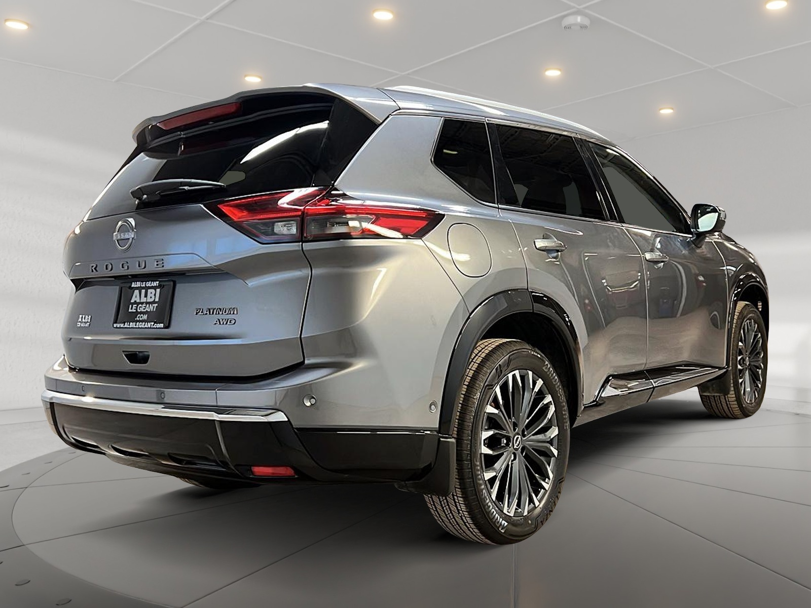 Nissan Rogue 2024 - Image #4