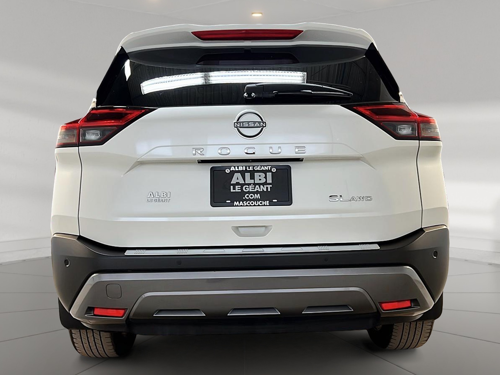 Nissan Rogue SL CUIR TOIT PANO NAV 4RM 2023 - image #5