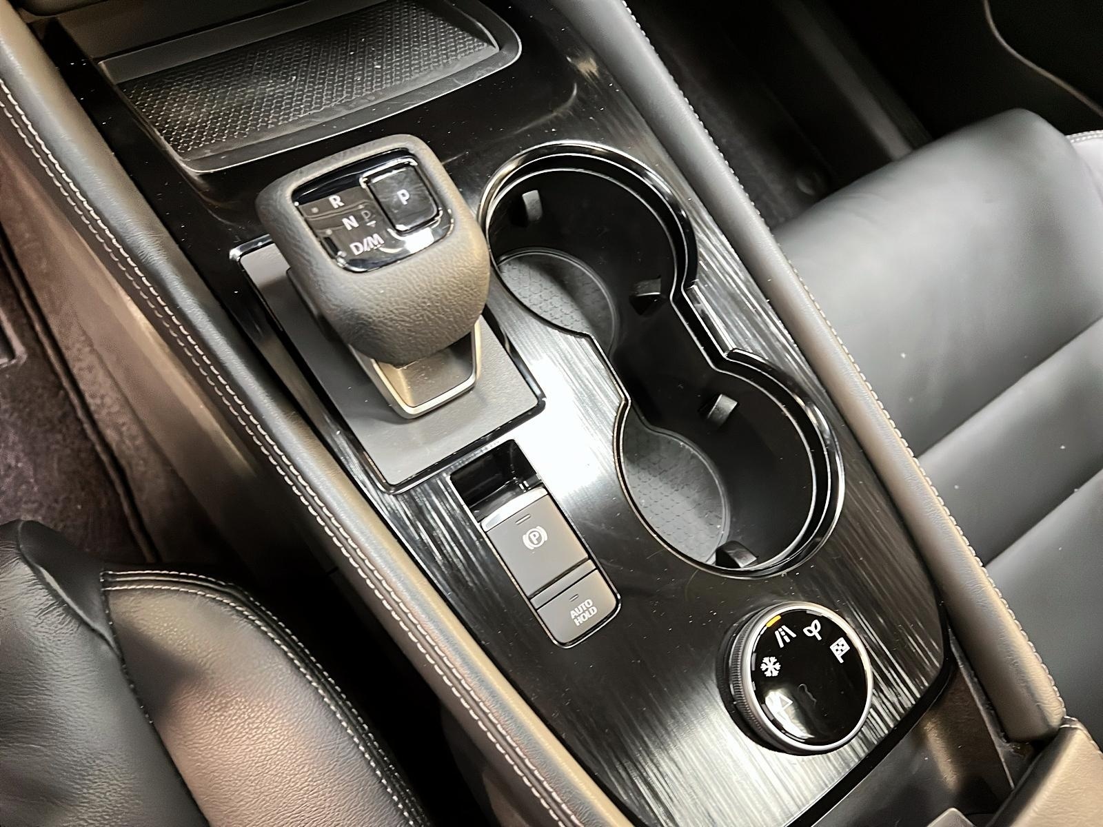 Nissan Rogue SL CUIR TOIT PANO NAV 4RM 2023 - image #16