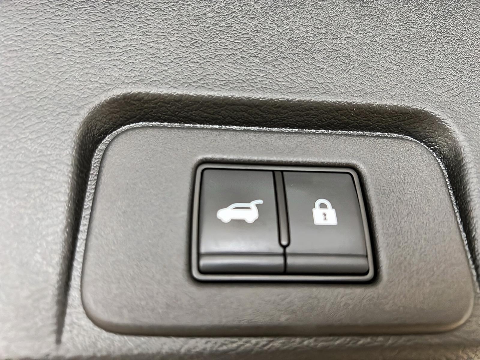 Nissan Rogue SL CUIR TOIT PANO NAV 4RM 2023 - image #15