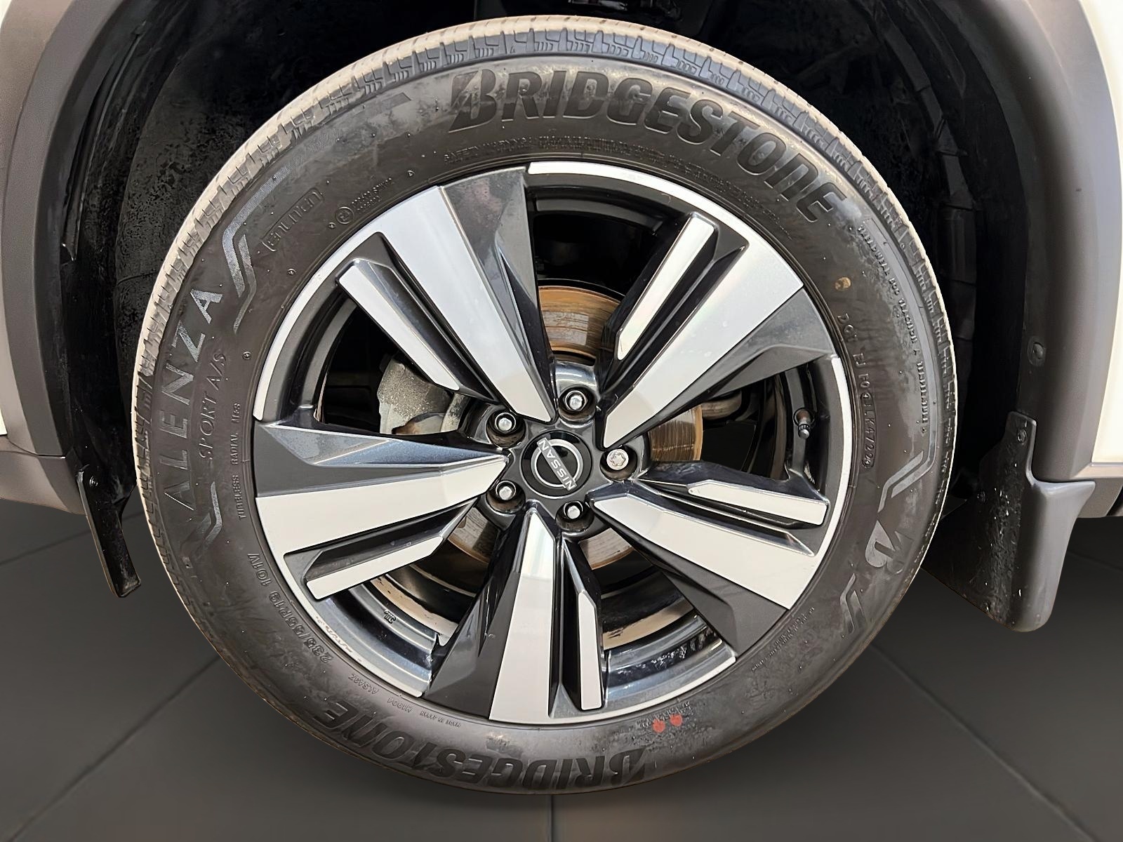 Nissan Rogue SL CUIR TOIT PANO NAV 4RM 2023 - image #30