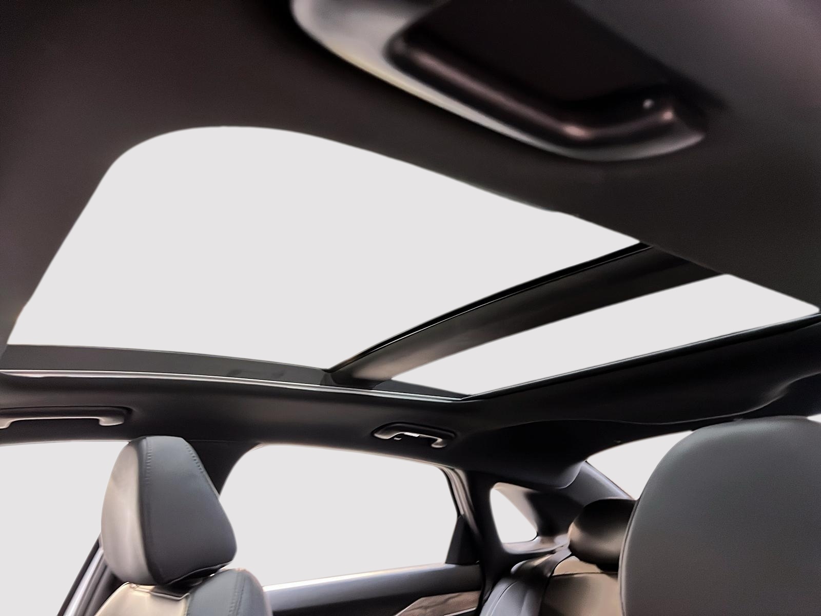 Kia K5 2023 - Image #10