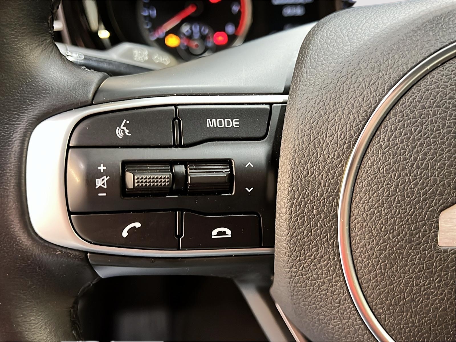 Kia K5 GT LINE CUIR TOIT PANO NAV 2023 - image #21