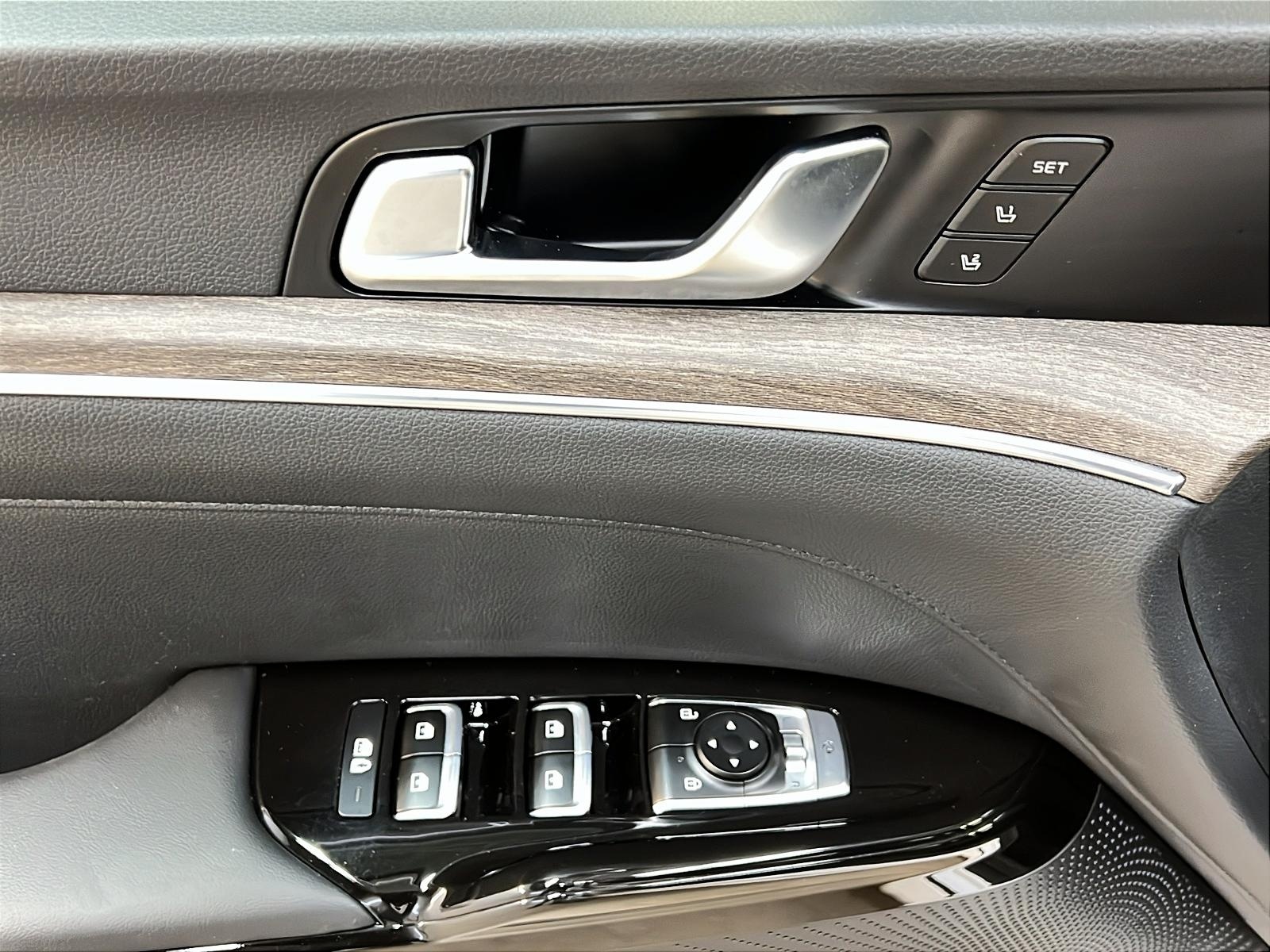Kia K5 GT LINE CUIR TOIT PANO NAV 2023 - image #23