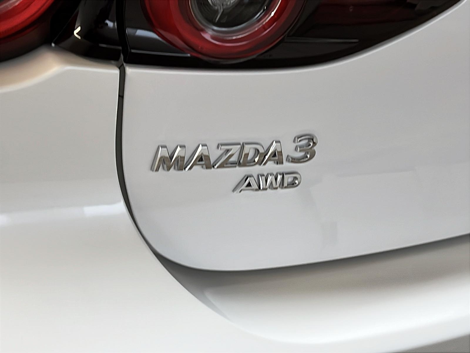Mazda Mazda3 Sport GT TURBO CUIR TOIT NAV 4RM 2025 - image #28