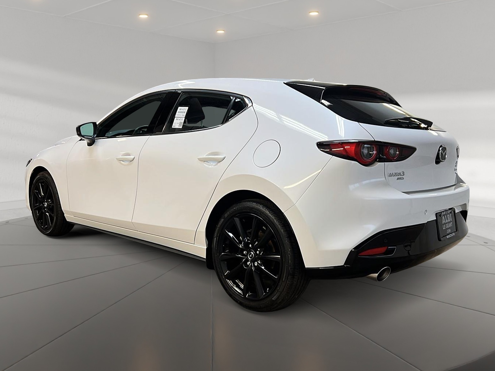 Mazda Mazda3 Sport GT TURBO CUIR TOIT NAV 4RM 2025 - image #6