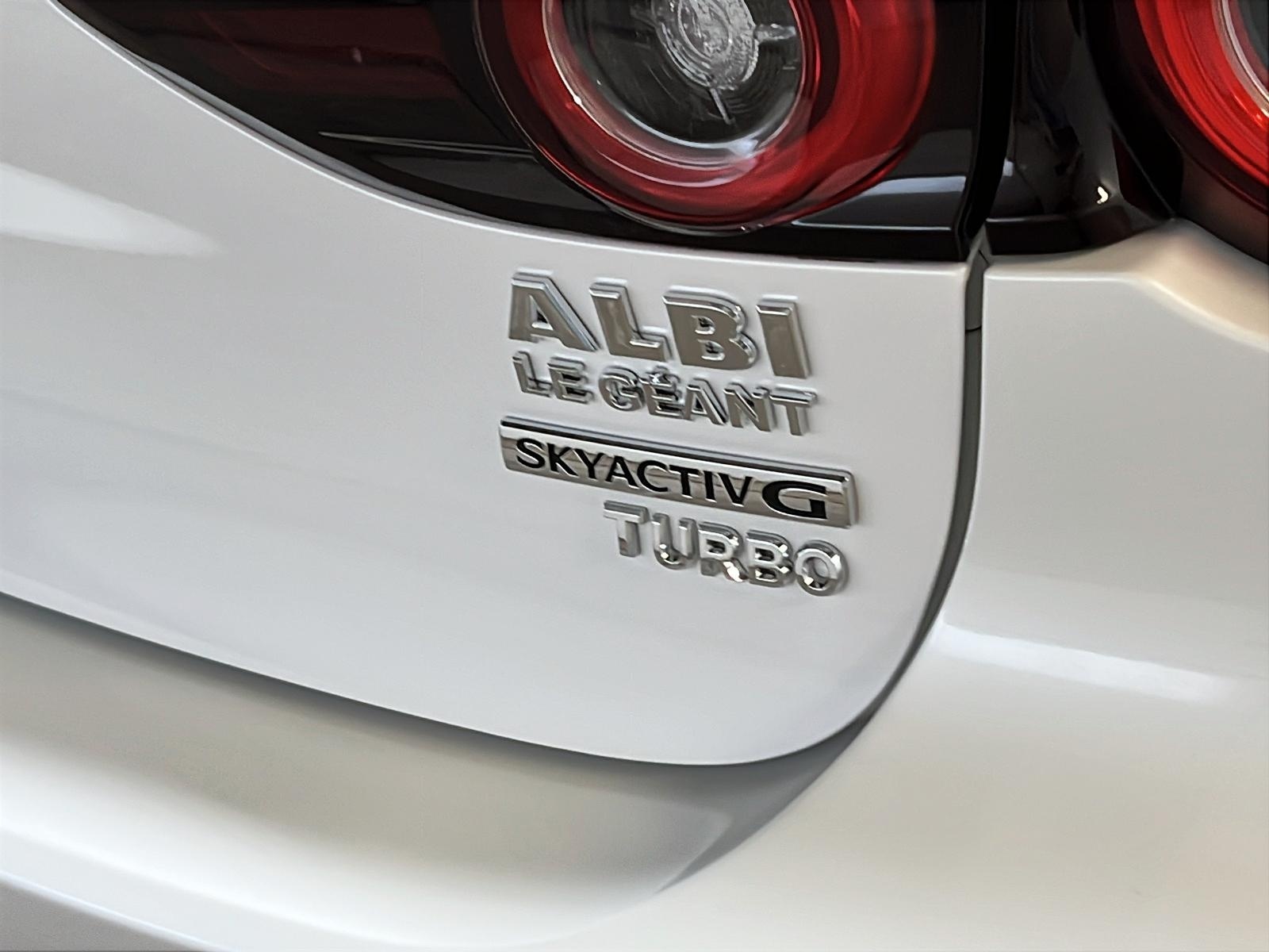 Mazda Mazda3 Sport GT TURBO CUIR TOIT NAV 4RM 2025 - image #29