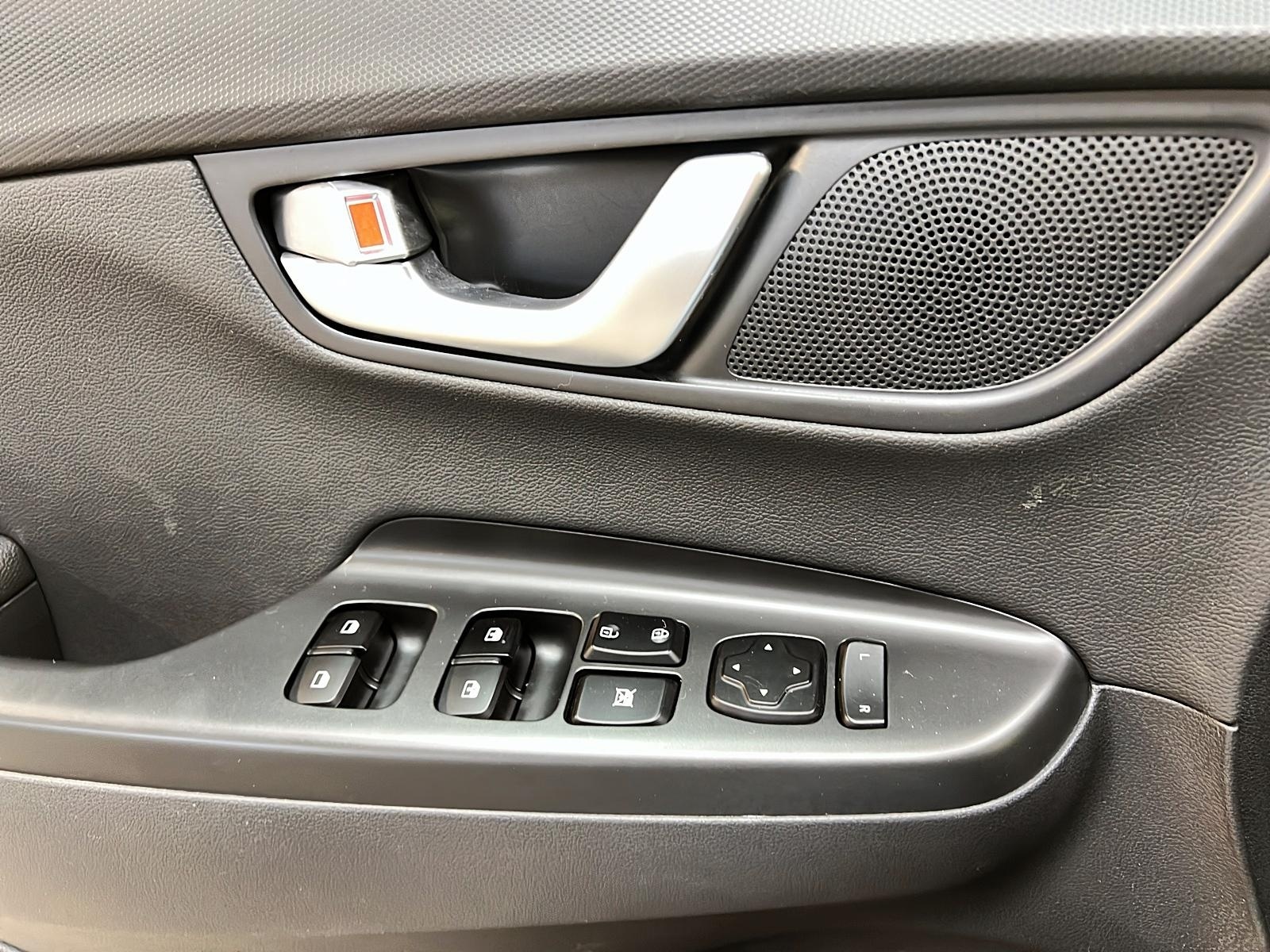 Hyundai Kona EV ULTIMATE CUIR TOIT NAV 2023 - image #23