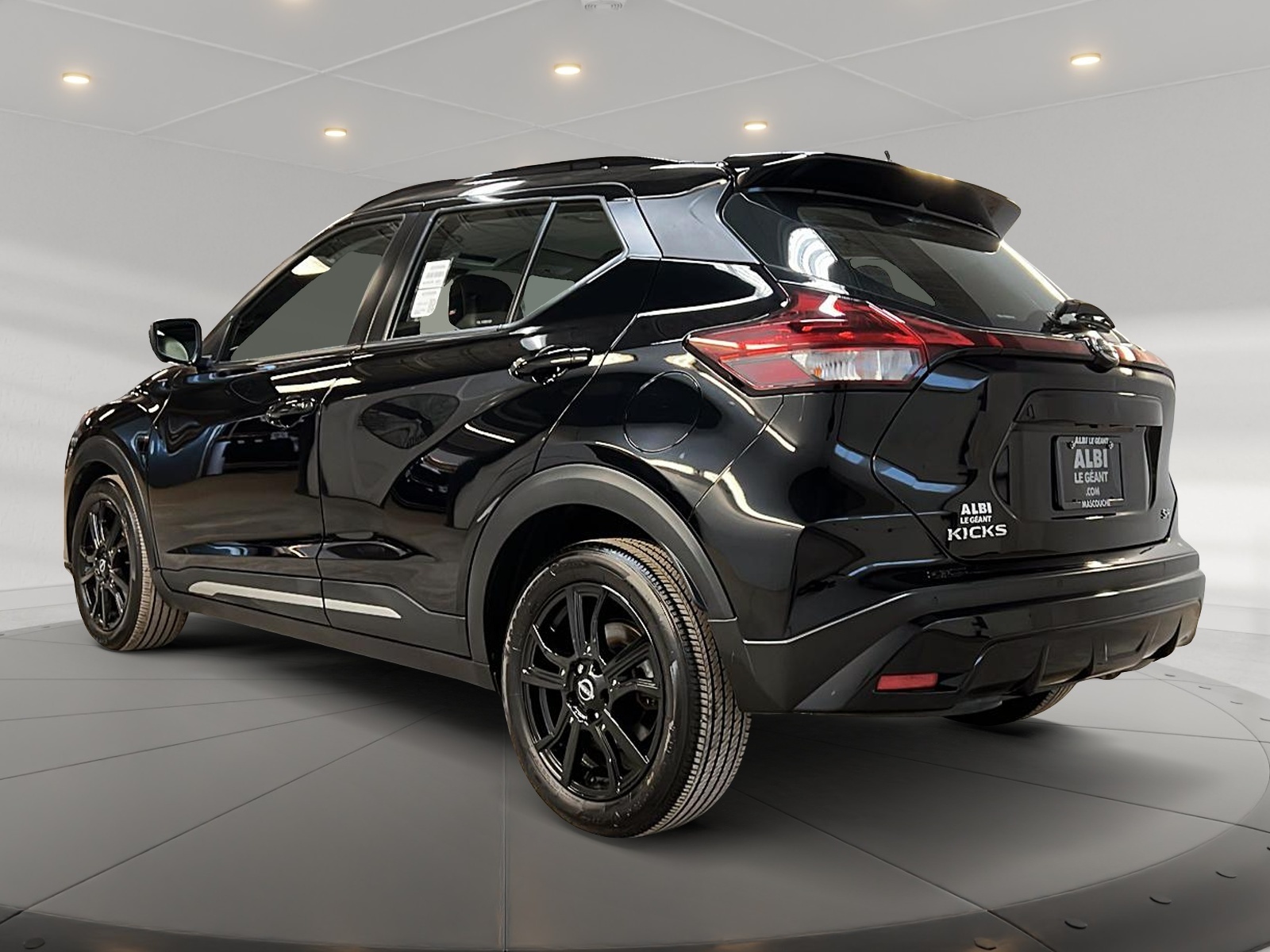 Nissan Kicks SR PREMIUM CUIR 2023 - image #6