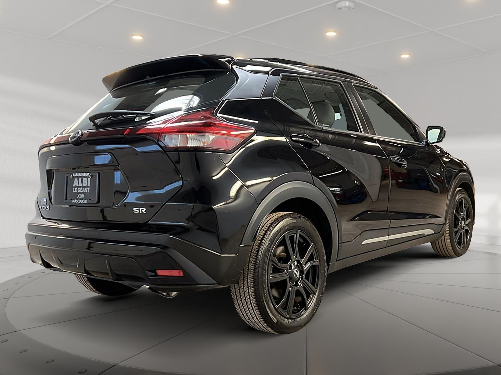 Nissan Kicks 2023 - Image #4