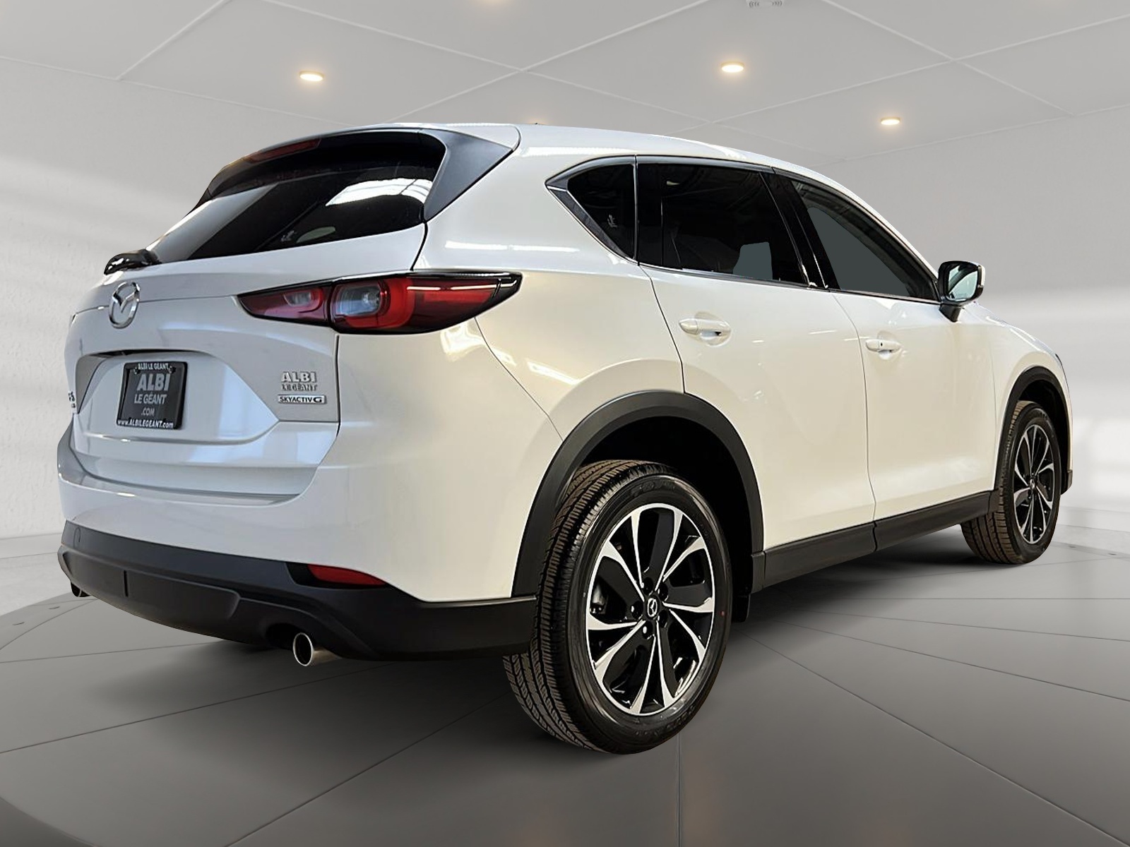 Mazda CX-5 GT CUIR TOIT NAV 4RM 2023 - image #4