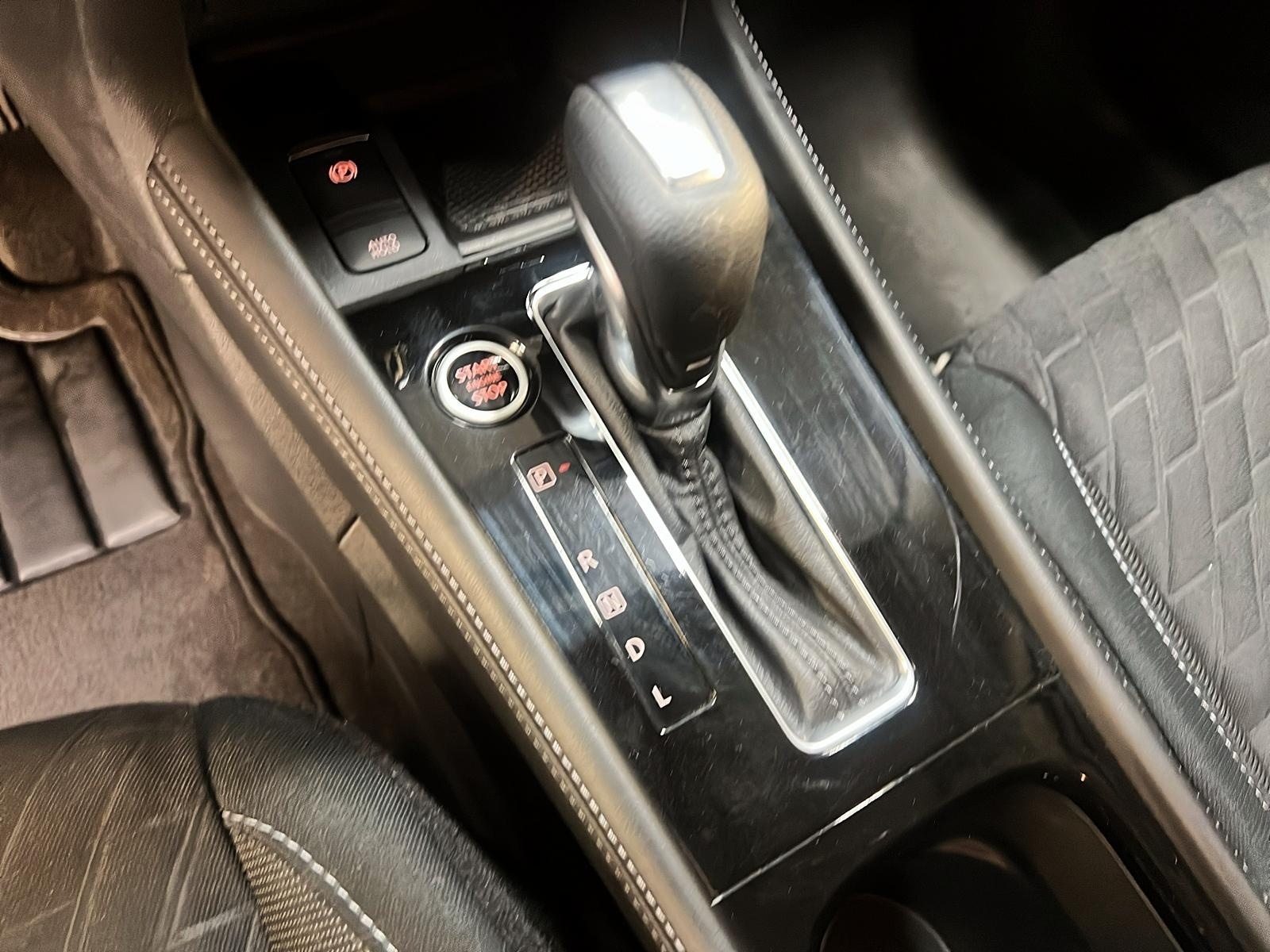 Nissan Kicks SV 2023 - image #13