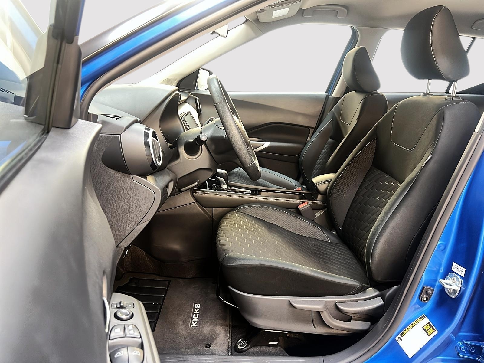 Nissan Kicks SV 2023 - image #7