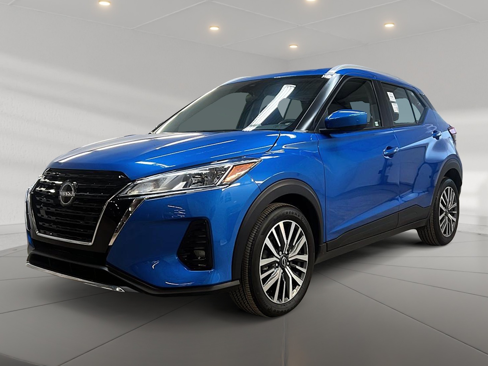 Nissan Kicks SV 2023 - image #1