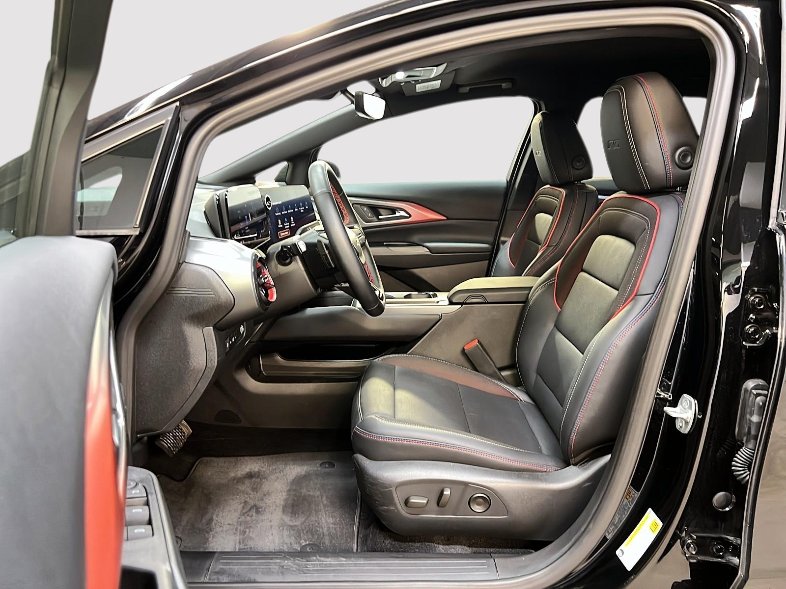 Chevrolet Equinox EV 2RS NAV 2025 - image #7