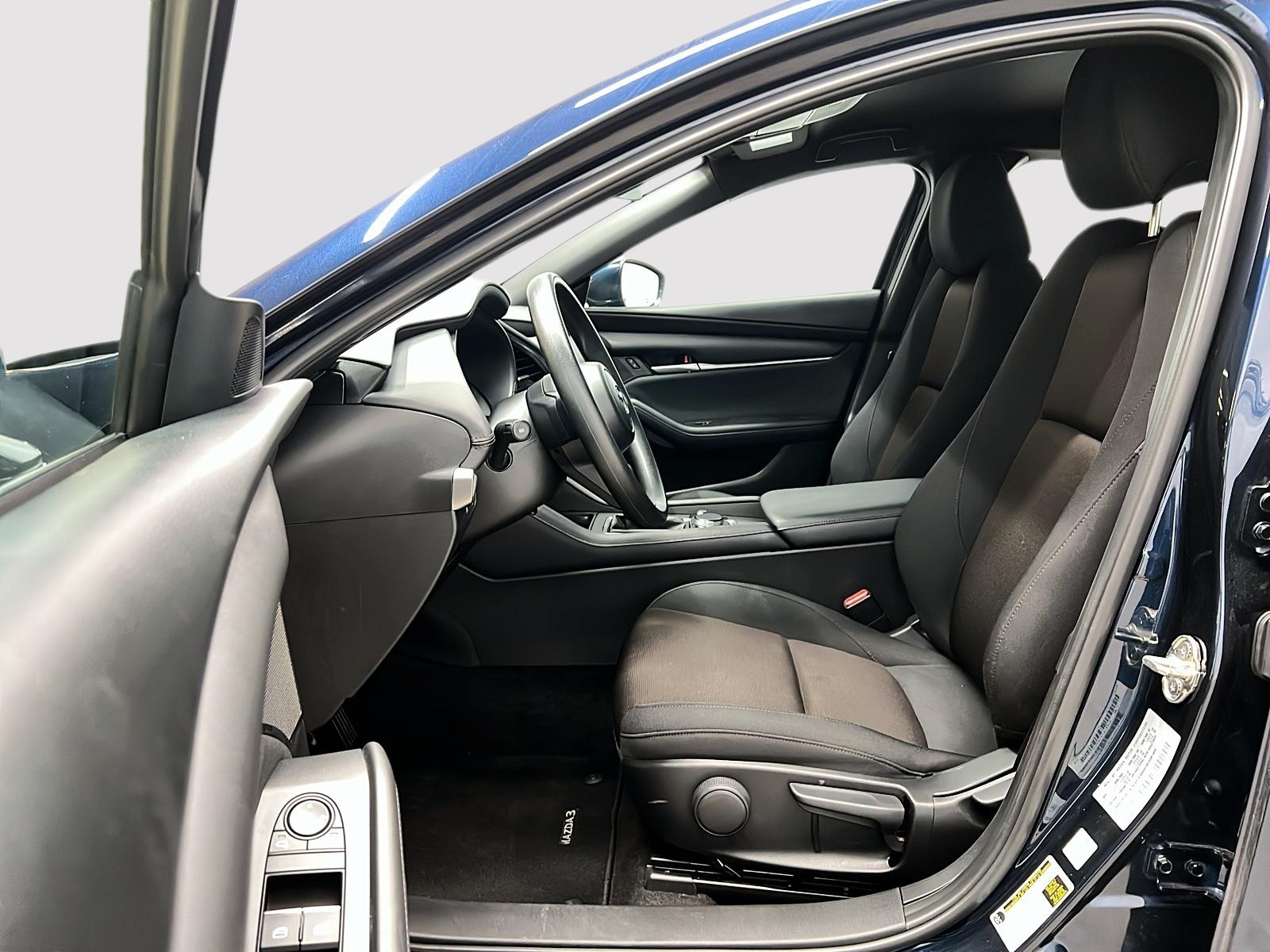 Mazda Mazda3 Sport GX 2025 — photo 7