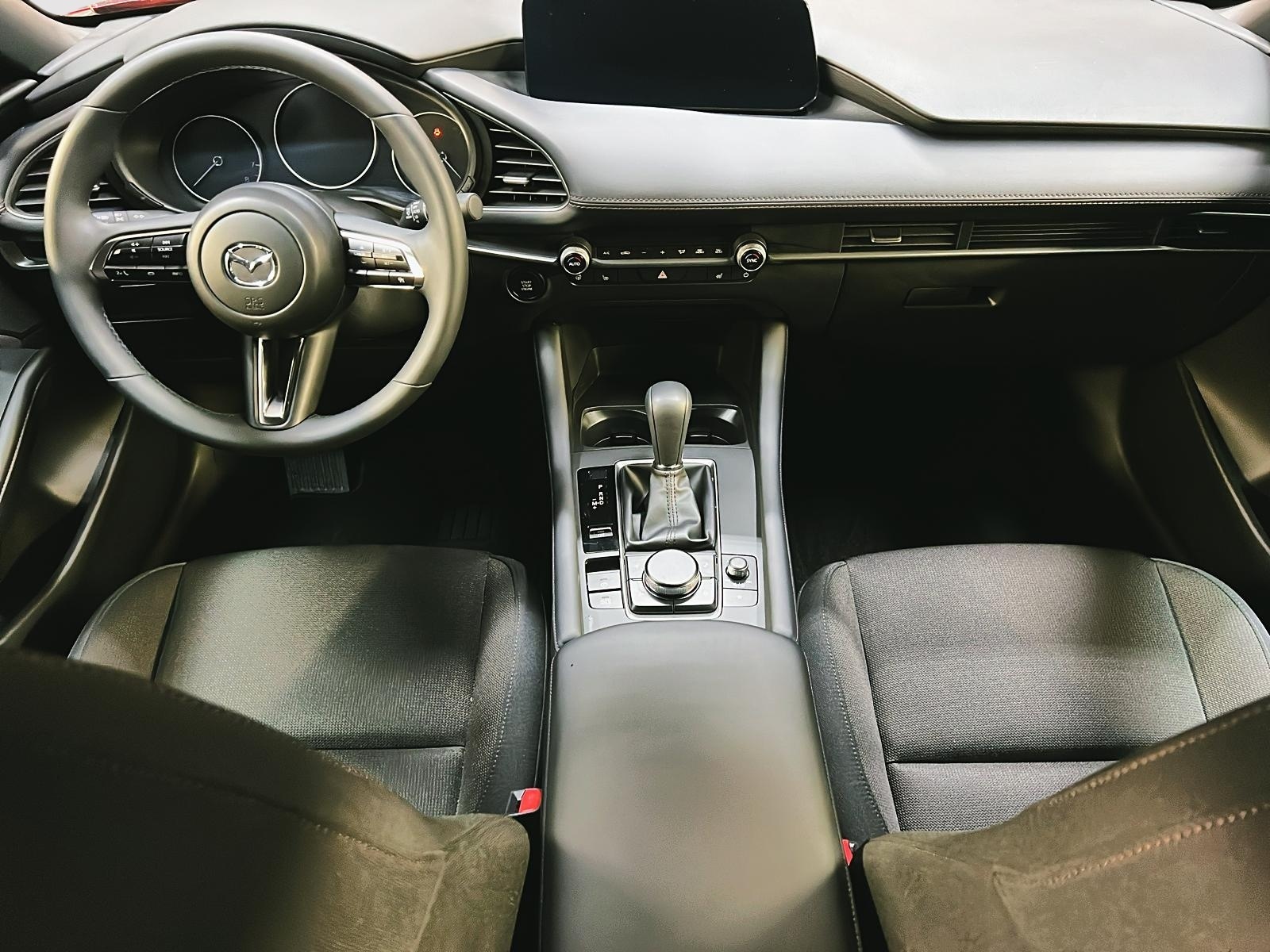 Mazda Mazda3 Sport 2025 - Image #10