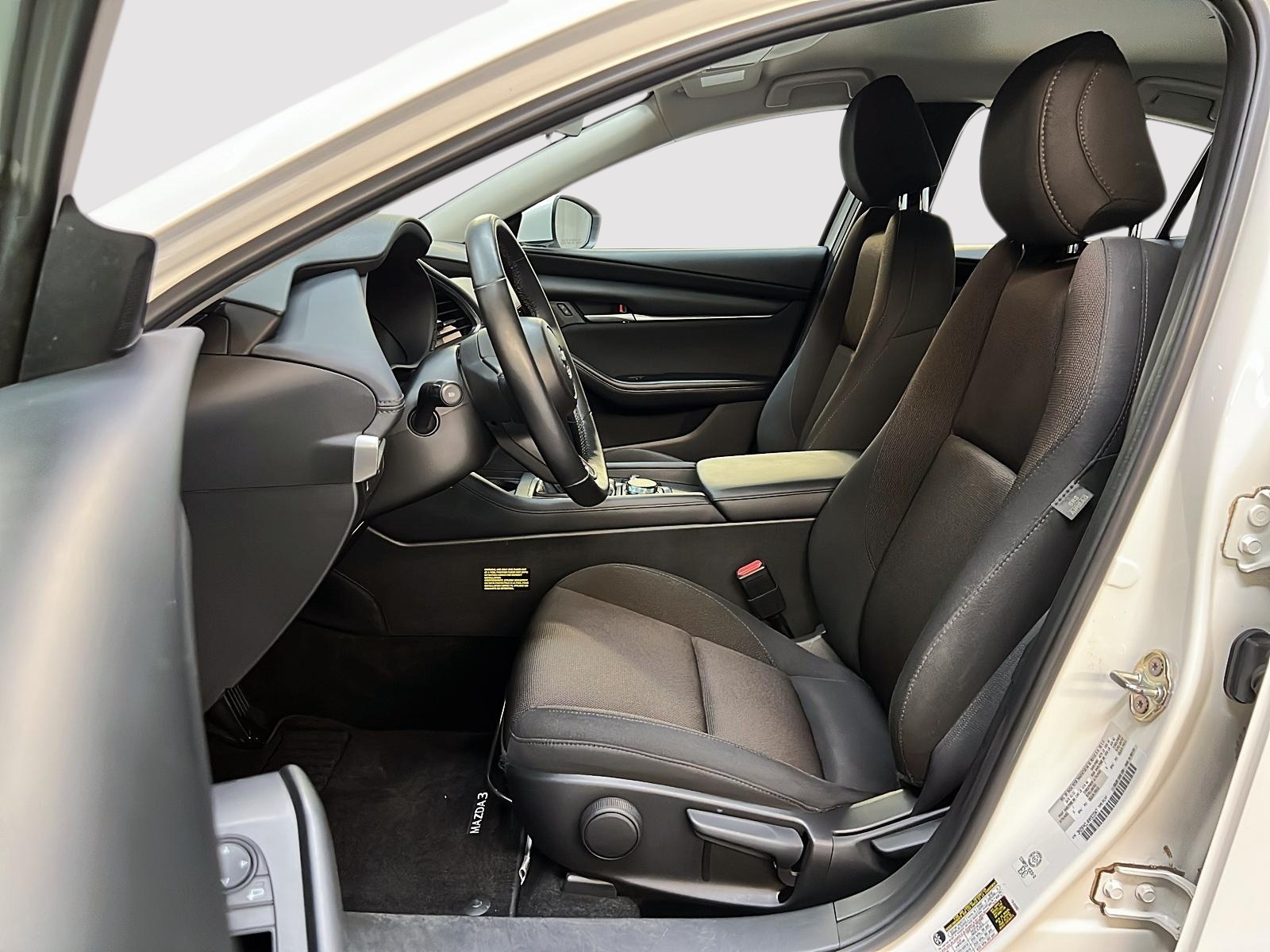Mazda Mazda3 GS 2022 - image #7