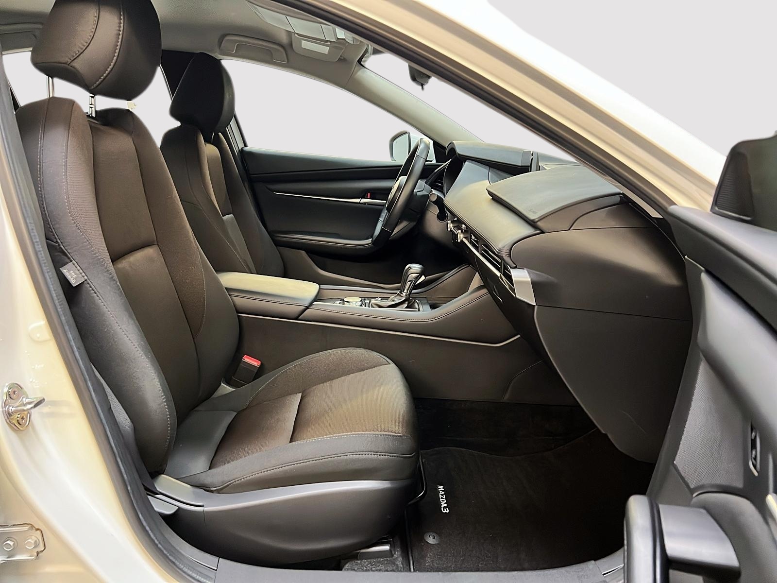 Mazda Mazda3 GS 2022 - image #8