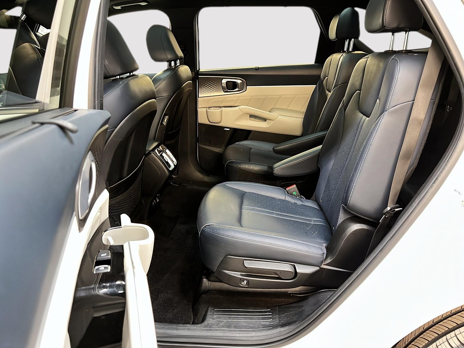 Kia Sorento SX PHEV CUIR TOIT PANO NAV 4RM 2022 - image #9