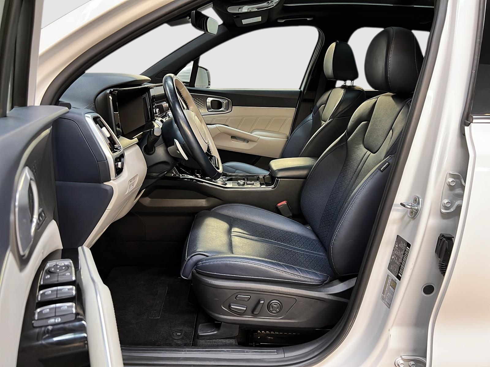 Kia Sorento SX PHEV CUIR TOIT PANO NAV 4RM 2022 - image #7