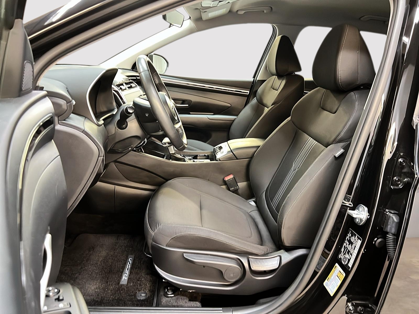 Hyundai Tucson PREFERRED NAV 4RM 2024 - image #7