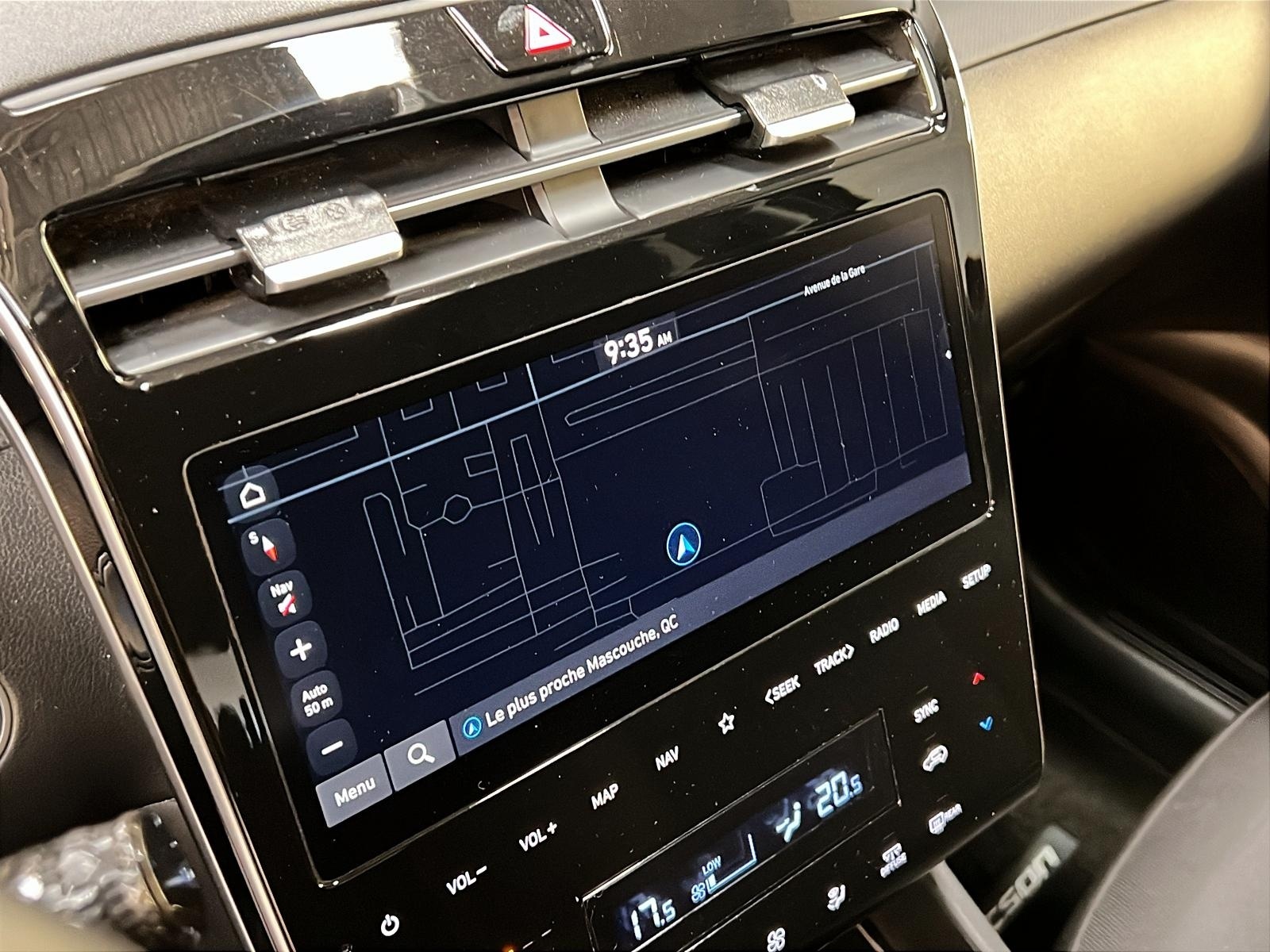 Hyundai Tucson PREFERRED NAV 4RM 2024 - image #17