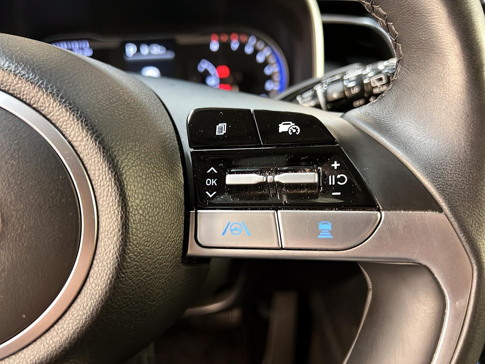Hyundai Tucson PREFERRED NAV 4RM 2024 - image #19