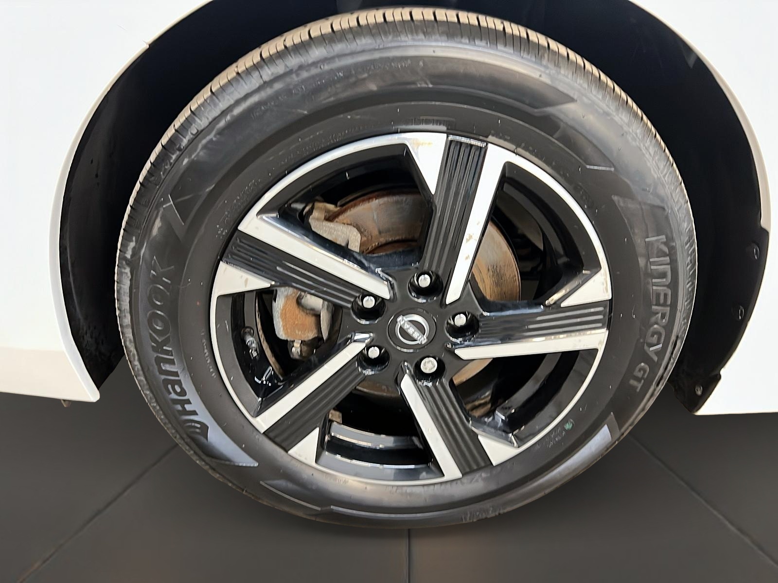 Nissan Sentra SV TOIT 2024 - image #27