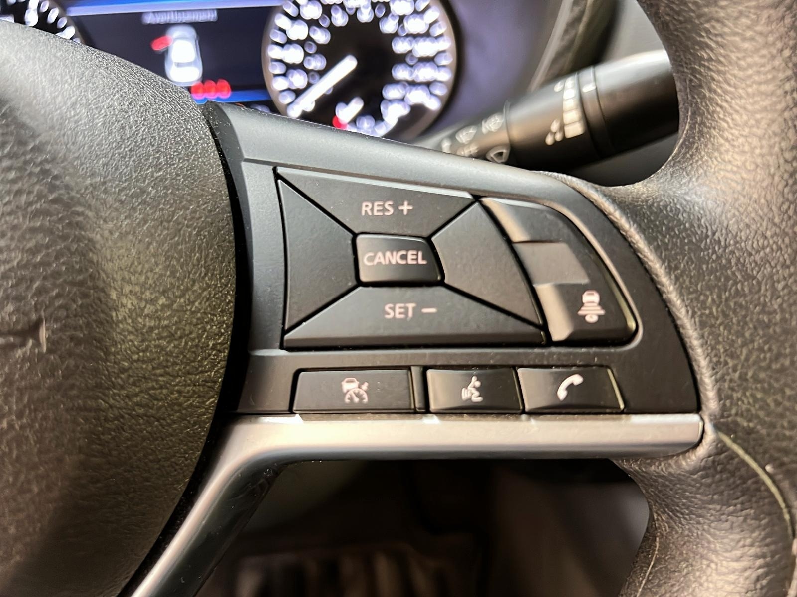 Nissan Sentra SV TOIT 2024 - image #19