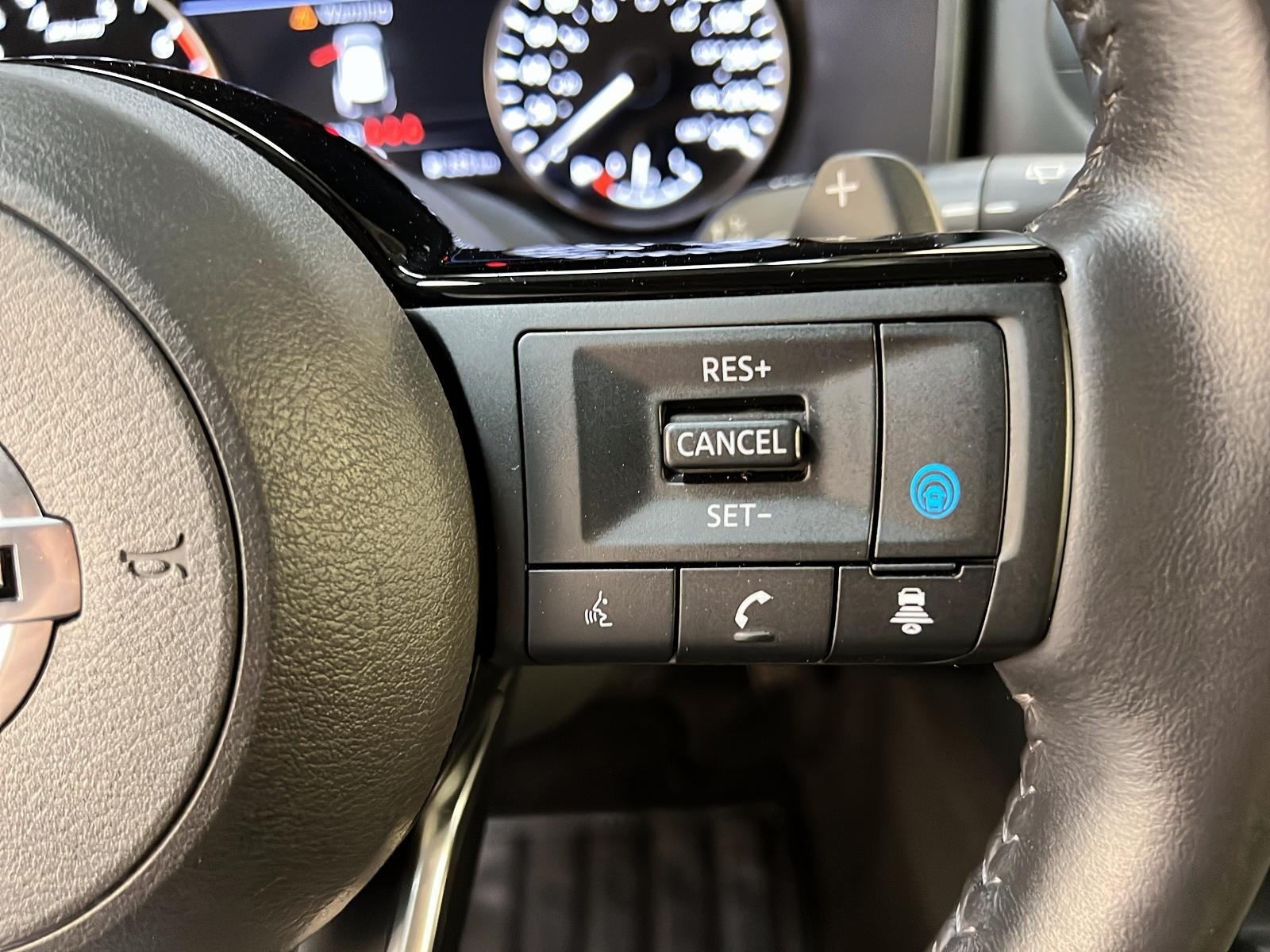 Nissan Rogue SV PREMIUM CUIR TOIT PANO 4RM 2021 - image #21