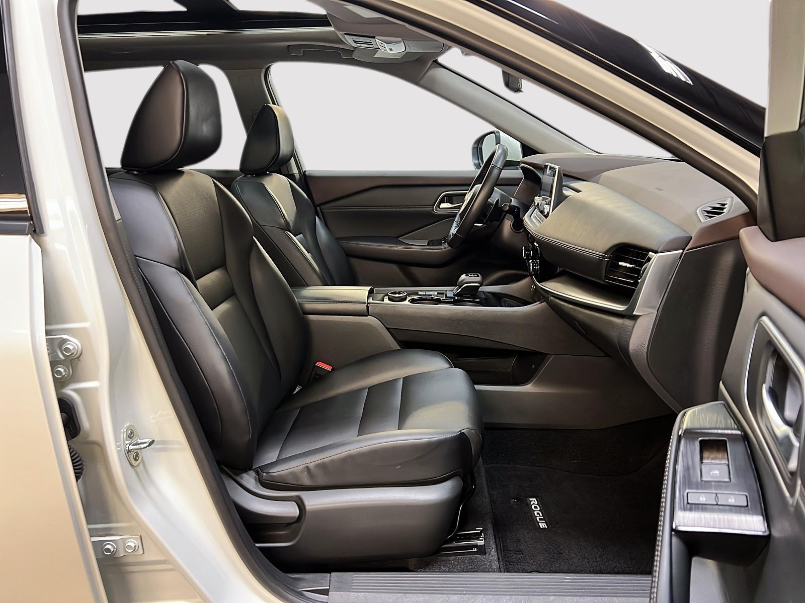 Nissan Rogue SV PREMIUM CUIR TOIT PANO 4RM 2021 - image #8