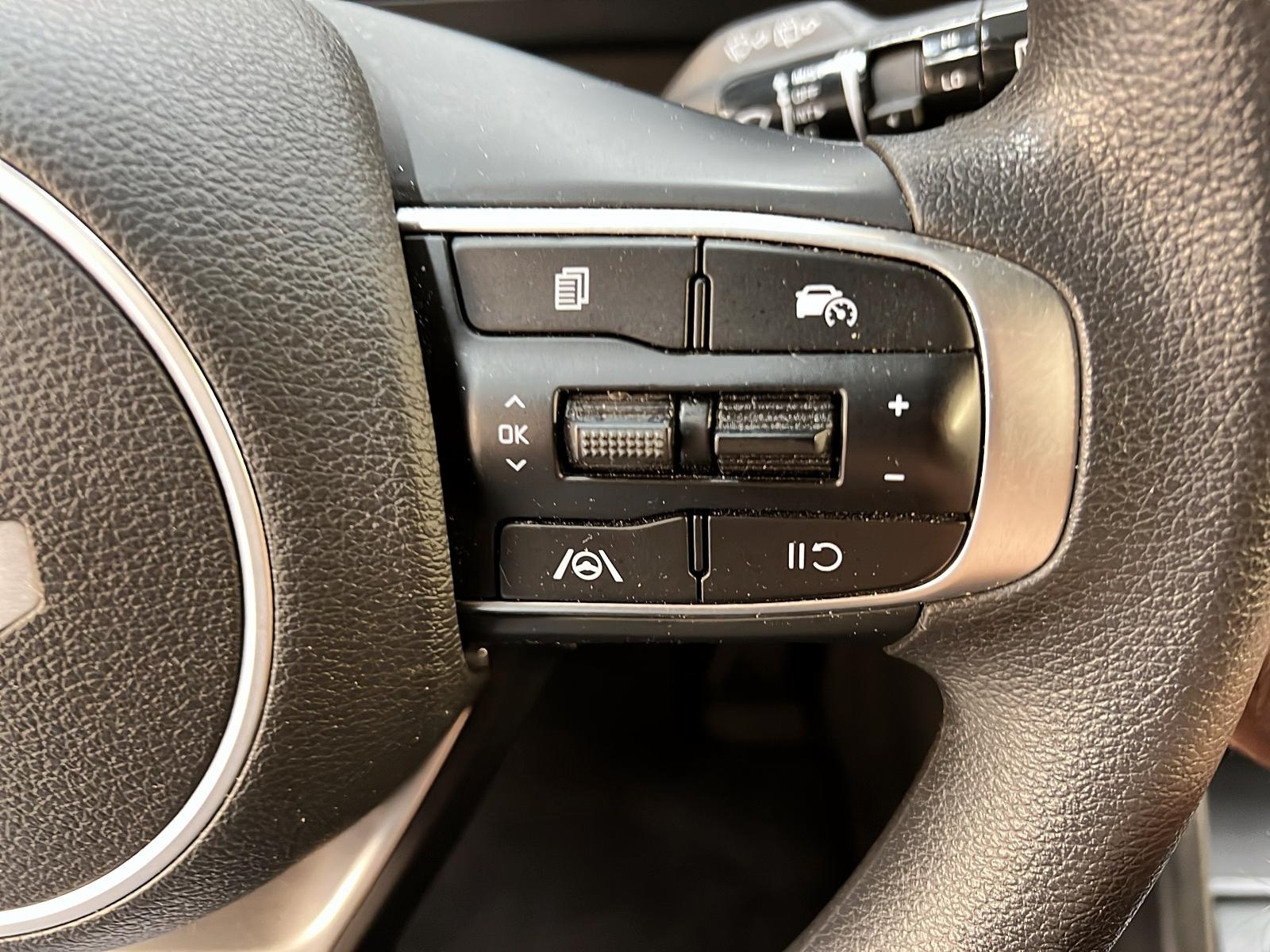 Kia Sportage LX 2023 - image #17