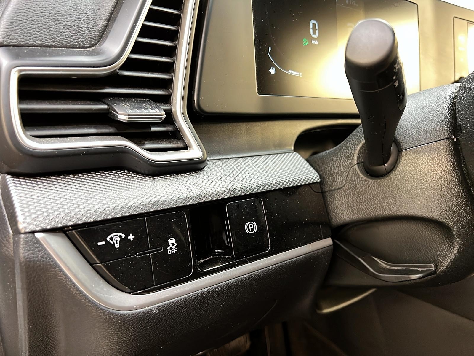 Kia Sportage LX 2023 - image #19