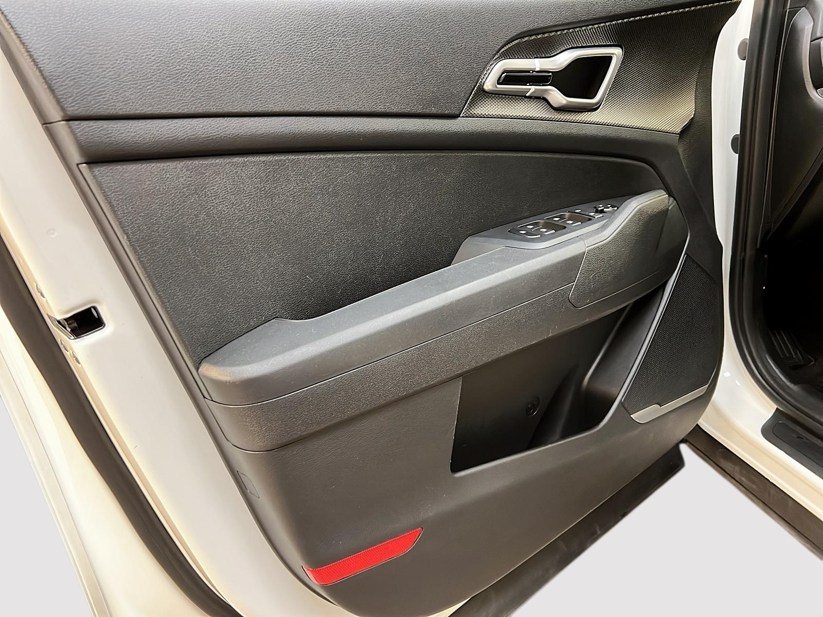 Kia Sportage LX 2023 - image #21